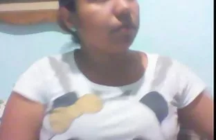 XXX जुना आजोबा फाडले एक तरुण मुलगी एक मांजर