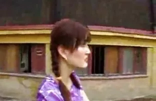 XXX Paunchy माणूस संभोग सोनेरी प्रथम व्यक्ती